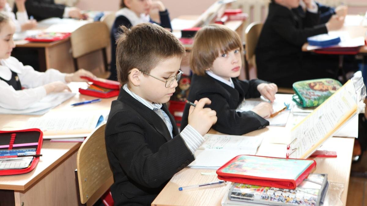 Новый учебный год начнется с нововведений. Фото: Pxfuel.com