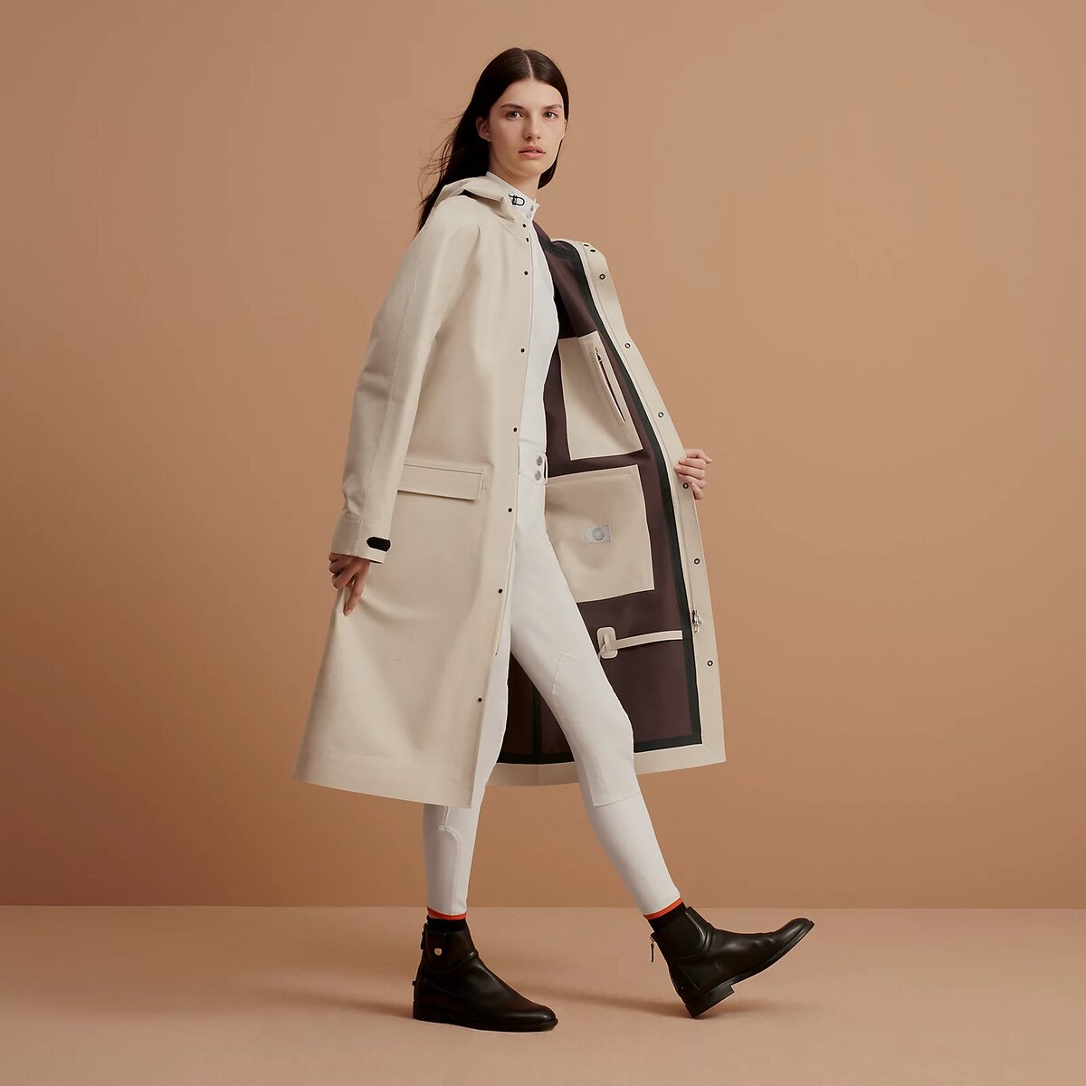 Hermès и верховая езда. Источник изображения: Hermès