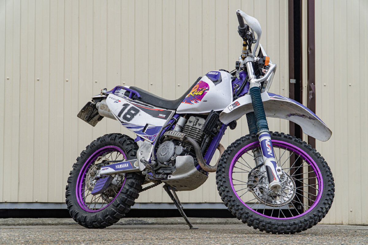 Yamaha ttr 250 enduro. Ямаха ТТР 250 эндуро.