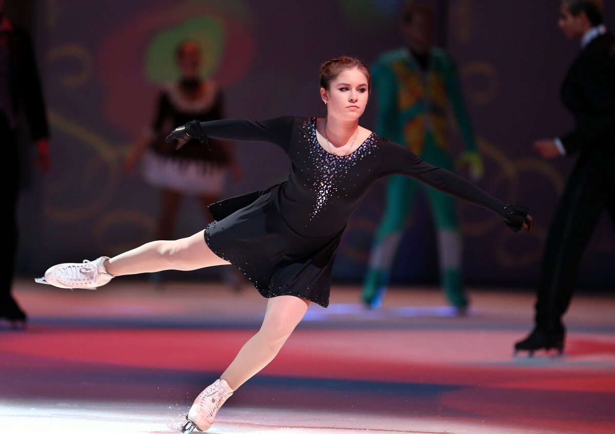 Юлия Липницкая на шоу Евгения Плющенко в 2019 году.