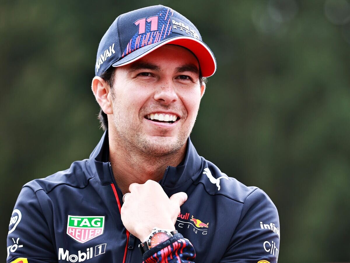    Мексиканский пилот "Формулы-1" Серхио Перес© официальный твиттер "Ред Булл Рейсинг"