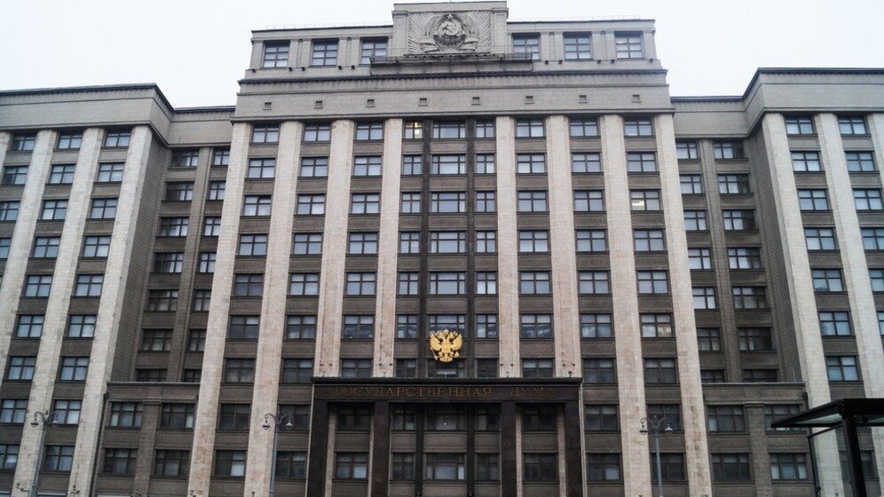     Для осуществления своих полномочий в регионах народные избранники с 2024 года будут иметь возможность использовать только российские автомобили.