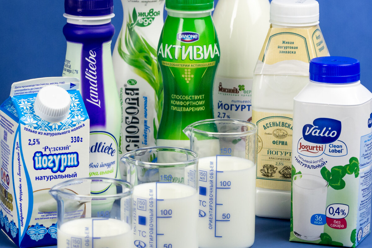 Питьевая товар. Марки йогуртов. Йогурт фирмы. Молочные продукты питьевые. Виды йогуртов.