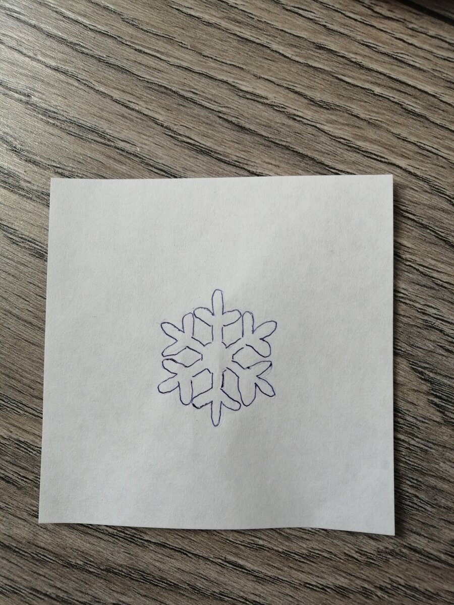 Рисунок снежинки