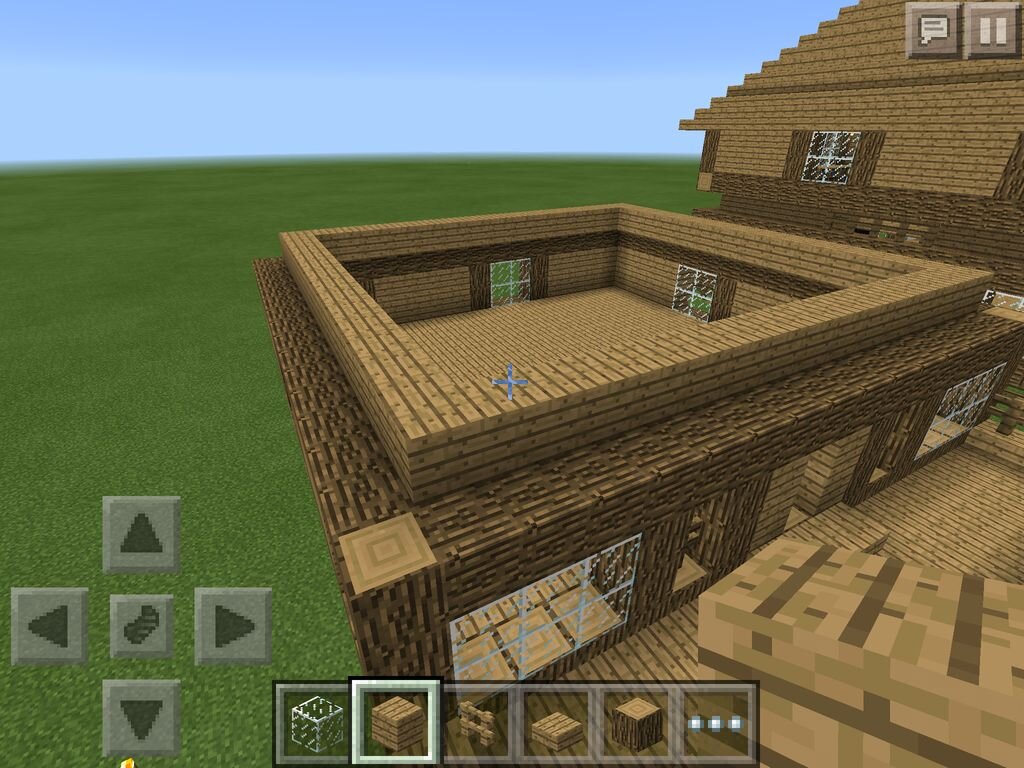Постройки в майнкрафте легкие. Дом лесника в майнкрафте. Красивый дом в майнкрафте. Майнкрафт как сделать дом своим. Дом майнкрафт.