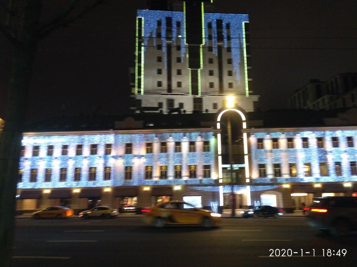 Смоленская площадь