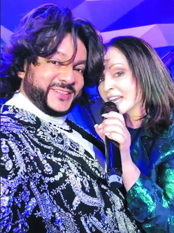 "Лаванда" от Ротару. Подпевает Филипп Киркоров.