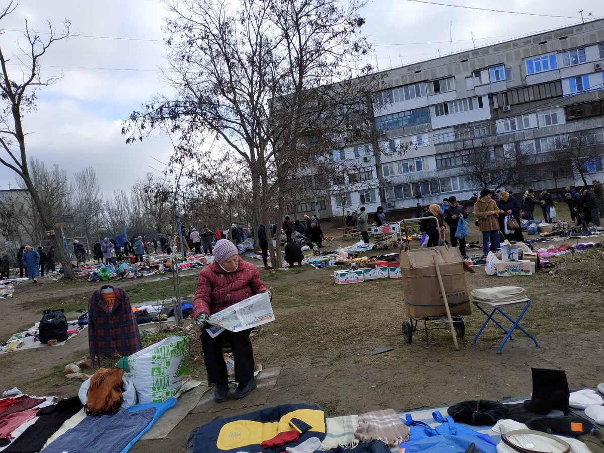 Провинциальный блошиный рынок. Фото из личного архива.