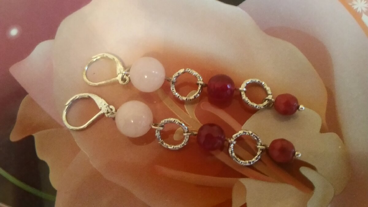 Серьги с натуральными камнями