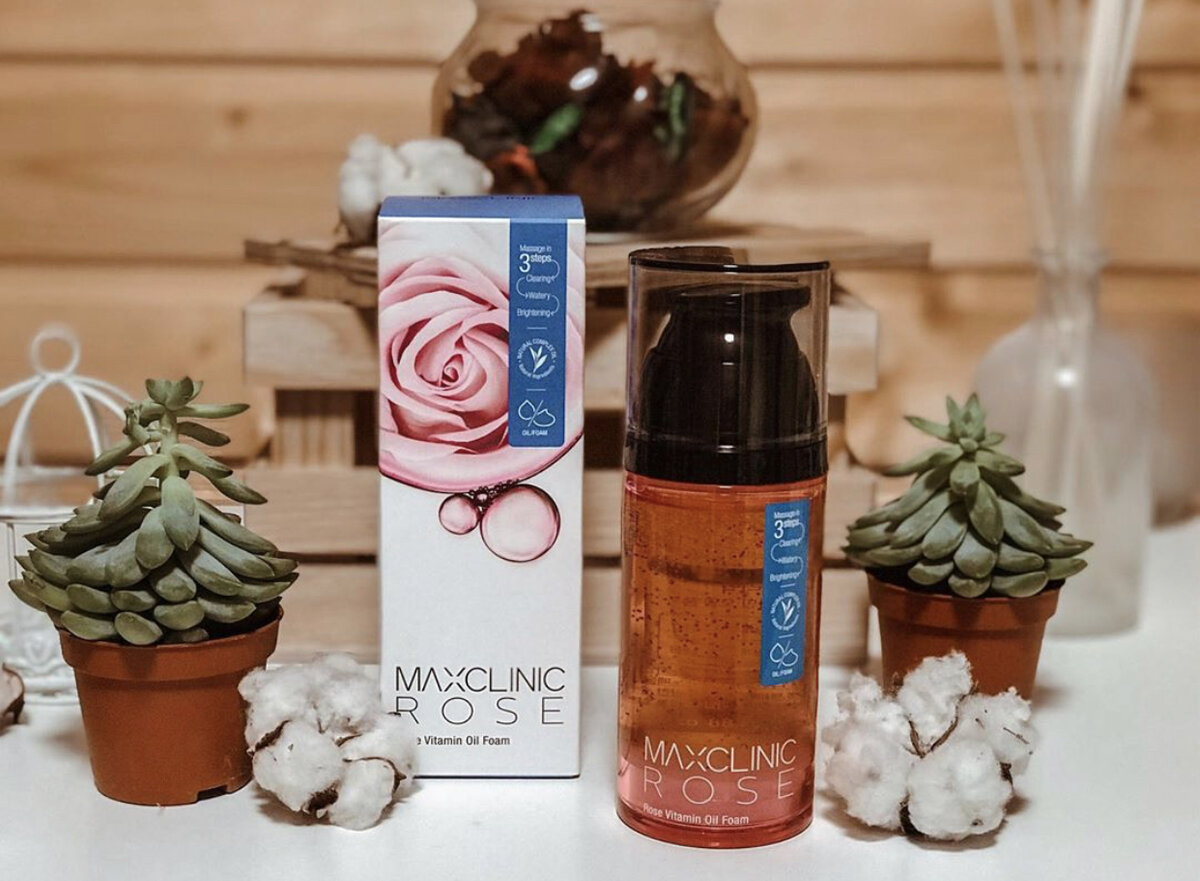 Гидрофильное масло Maxclinic Rose Vitamin Oil Foam.