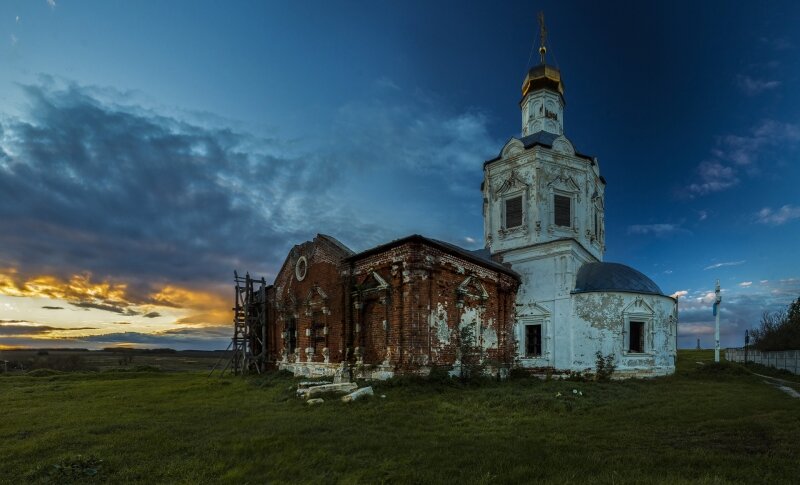 Храм Успения Пресвятой Богородицы в Глебово Городищем