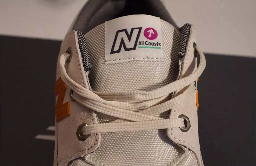 New balance outlet am562