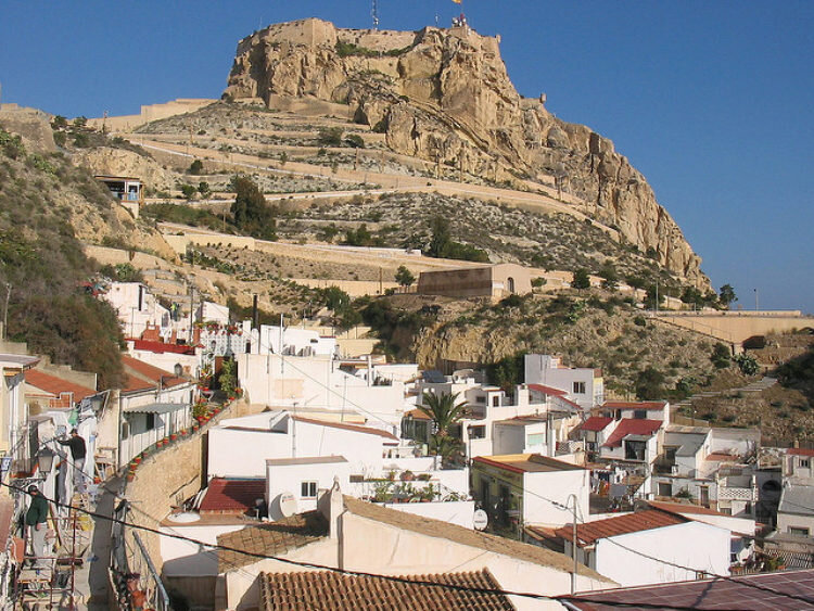 Крепость Санта-Барбара в городе Аликанте Antoine Hubert