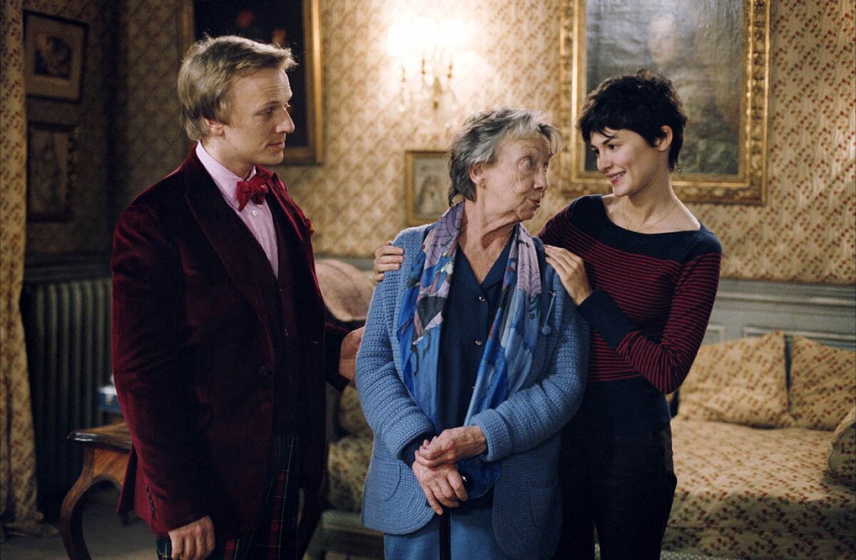 C'est tout picture. C'est tout merci. C est tout. Est. Un point c'est tout одежда.