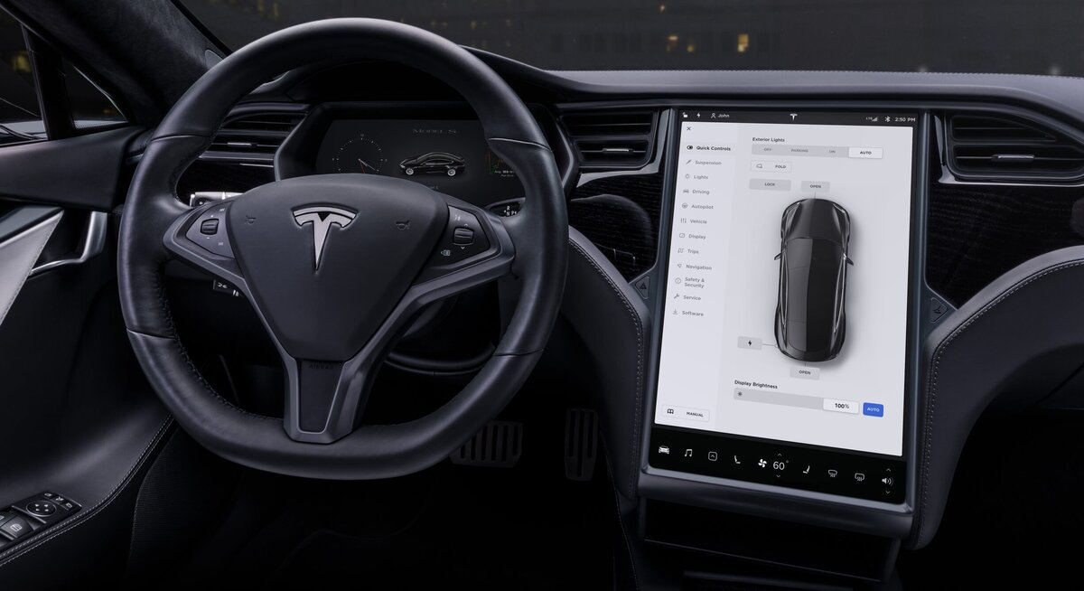 Известно, сколько платят сотрудникам Tesla