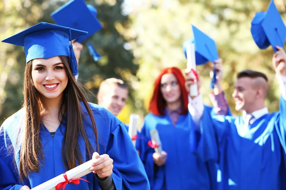 Student holidays. С днем студента. Студенчество прекрасная пора. Студенческий праздник. Студенческие традиции.