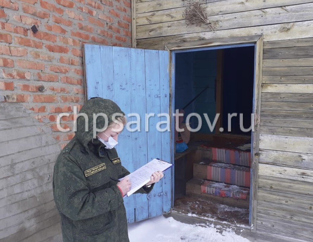 В настоящее время выполняется комплекс мероприятий, направленных на установление всех обстоятельств произошедшего. Назначены судебно-медицинское исследование с целью определения точной причины смерти женщины. По результатам проверки будет принято соответствующее процессуальное решение.