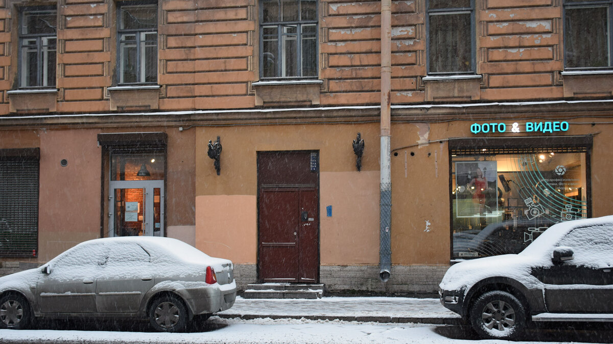 Вход с ул.Саблинской