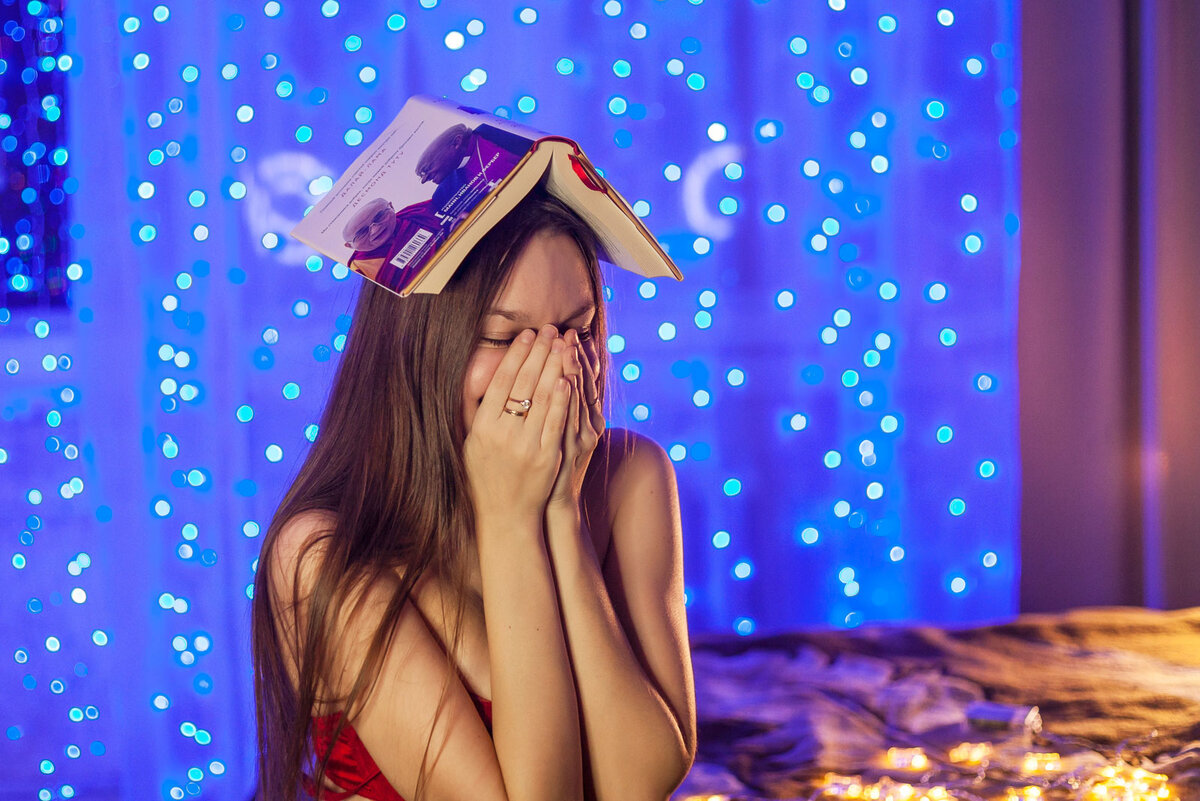 Рассмешил свою модель. Фото автора