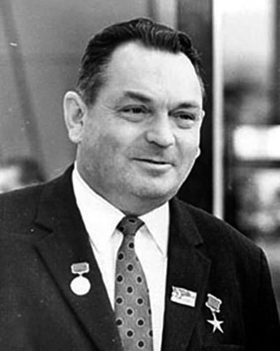 Василий Павлович Мишин. Автор: https://foma.ru/znamenatelnyie-datyi-16-22-yanvarya.html