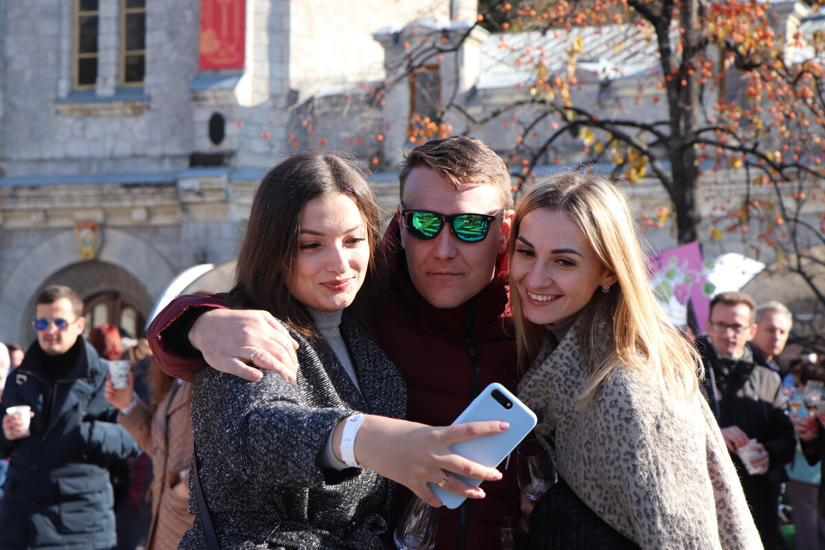 Гости фестиваля в Крыму // Туристический портал Республики Крым 