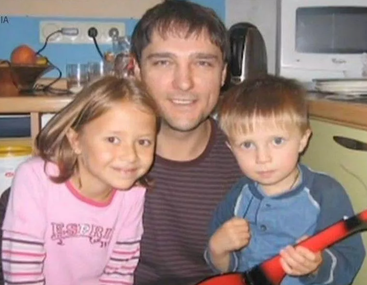 Жена и дети юры шатунова. Семья Юрия Шатунова. Семья Юры Шатунова. Юра Шатунов и его семья.