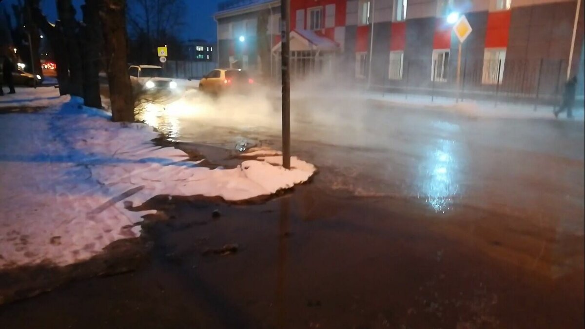     В соцсетях появилась жалоба на состояние улицы Карбышева.