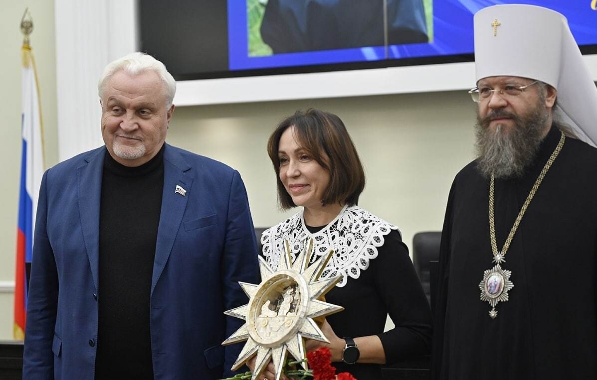    Евгений Матушкин (слева)  Пресс-служба Тамбовской областной Думы