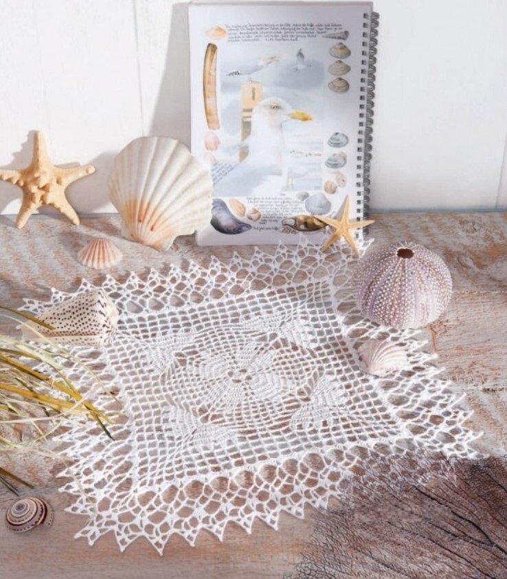 Белая салфетка
