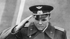 Сложно найти человека на постсоветском пространстве, который не слышал бы о Юрии Гагарине. Благодаря этому человеку, впервые полетевшему в космос, многие дети мечтают стать космонавтами.-2