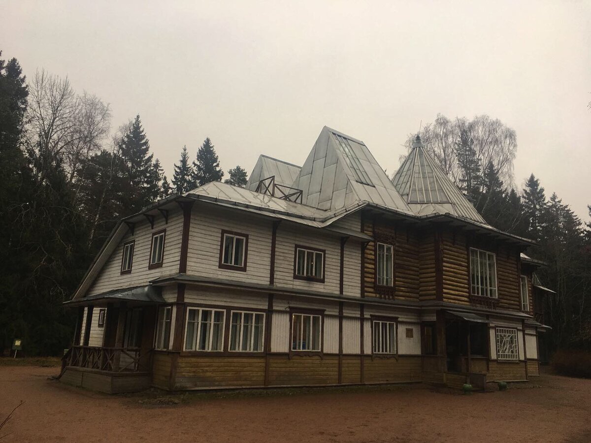 Пенаты Репина