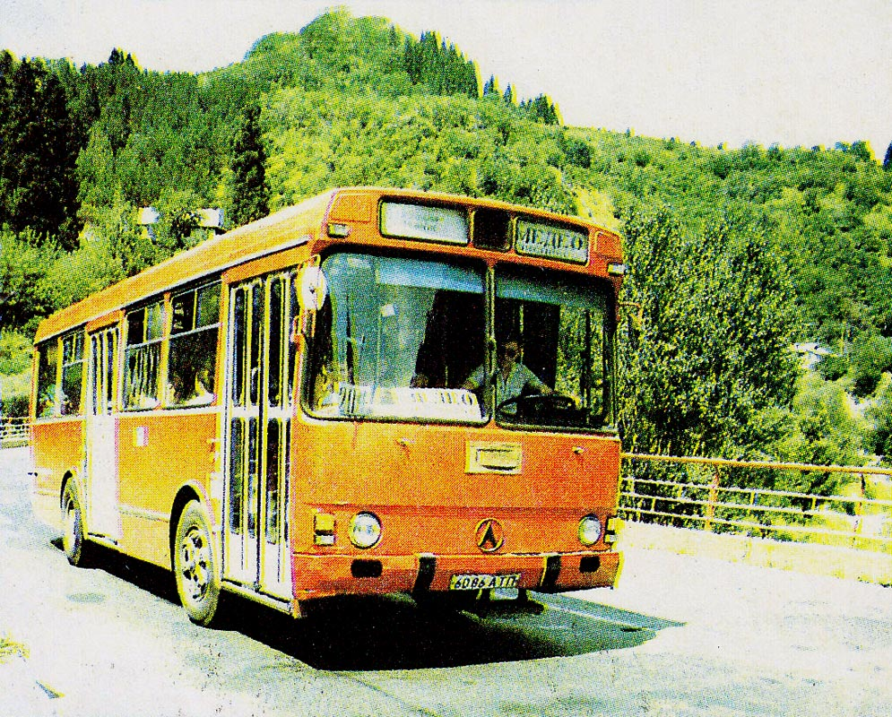 Скан фото из журнала "АВТОтранспорт Казахстана" № 11, 1991. Авто фото неизвестен.