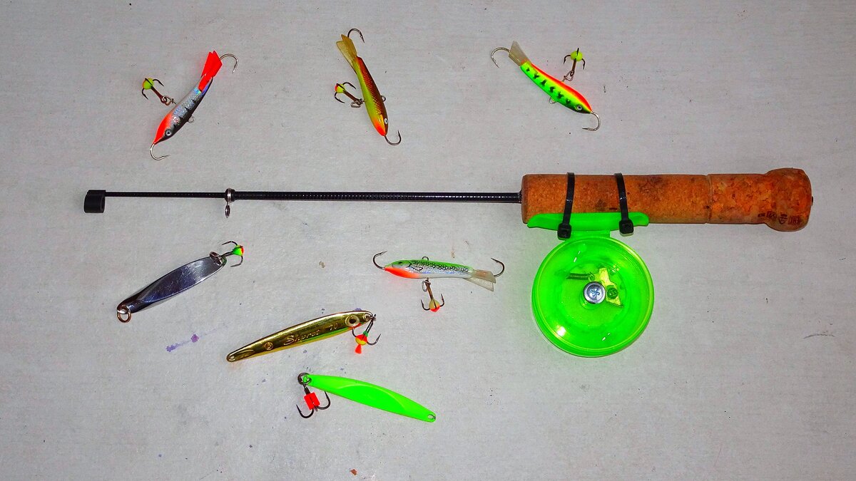 Блеснилка из пробок и с телескопическим хлыстом