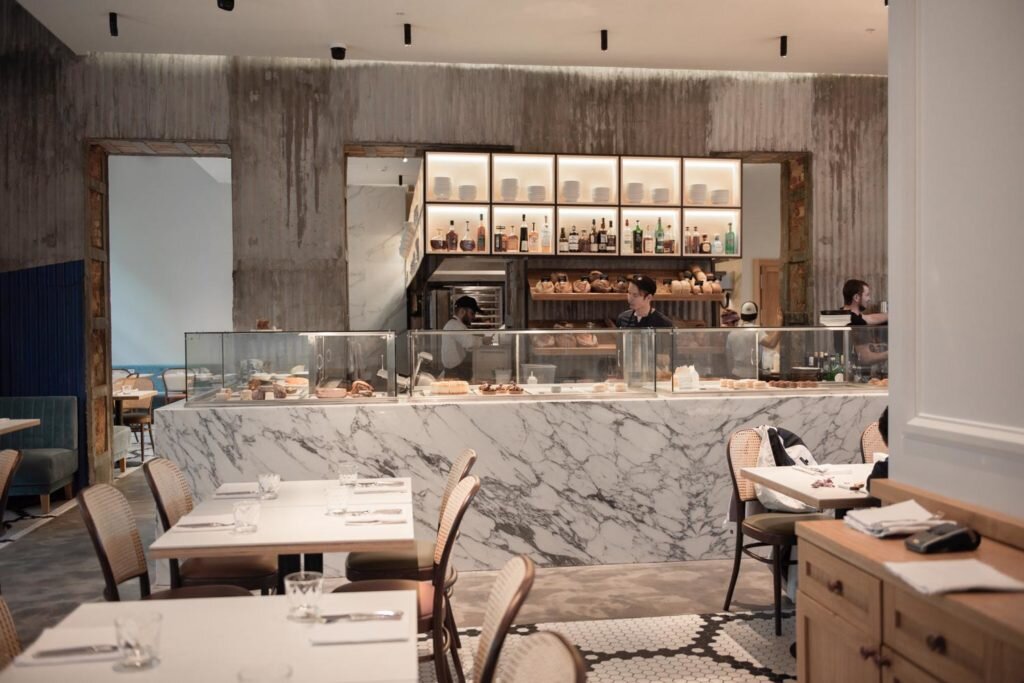 Remy kitchen bakery москва новый арбат. Реми Китчен Арбат. Реми Китчен депо Лесная. Реми на Арбате ресторан. Реми Китчен ресторан новый Арбат.
