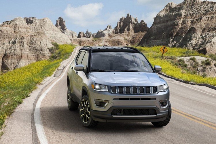 Jeep Compass обзор характеристики отзывы | Автосалон НазваниеСайта
