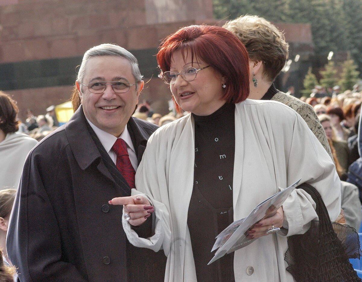 Евгений Петросян и Елена Степаненко