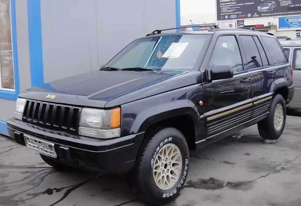 Джип питер. Jeep Grand Cherokee 1994. Jeep Гранд Чероки 1994. Jeep Grand Cherokee Limited 1994. Джип Гранд Чероки 1994 года.