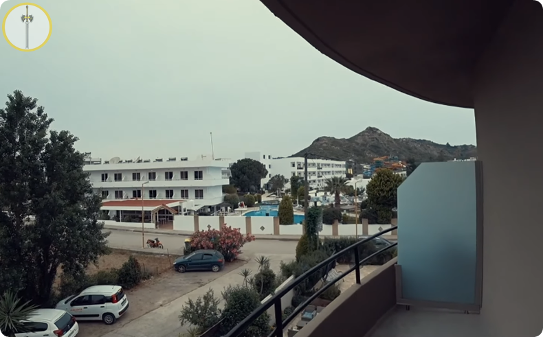 Листайте фото...