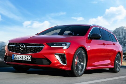 Opel Insignia GSI SPORTS TOURER