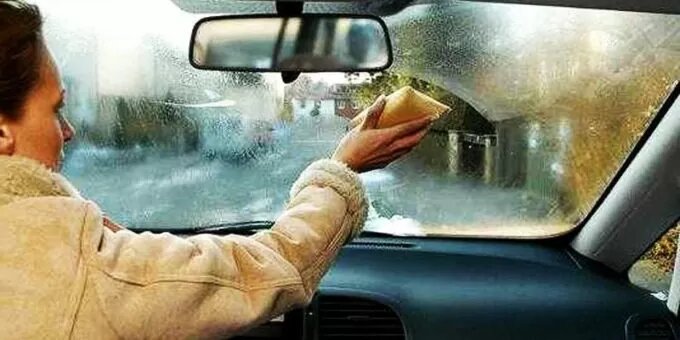 Почему потеют стекла в машине зимой? Основные причины запотевания. | АвтоледиCLUB | Дзен
