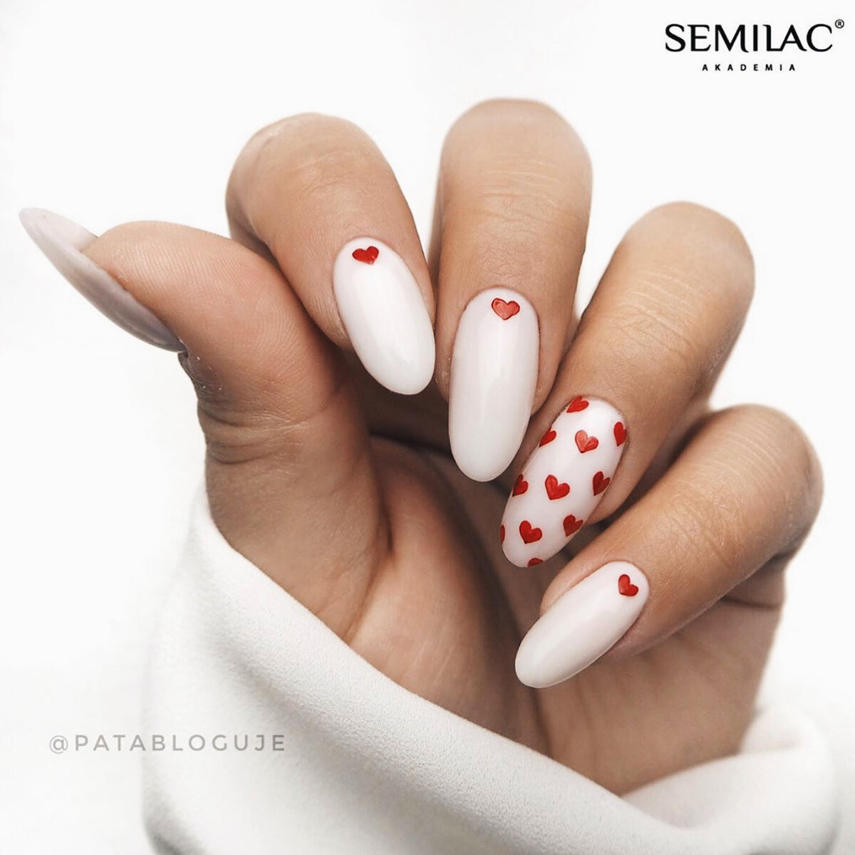 Маникюр на день Светяго Валентина от Semilac.