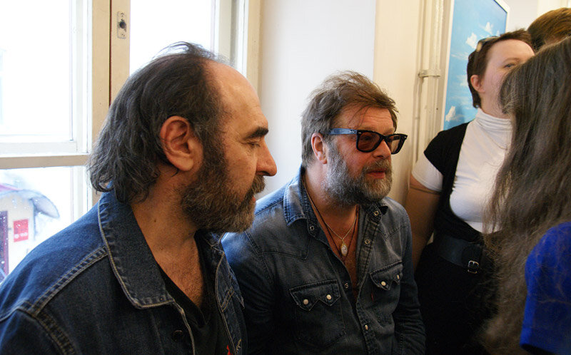 Гуницкий и Гребенщиков, источник фото - http://obtaz.ru/p-10_b_grebenzchikov_art_02.htm