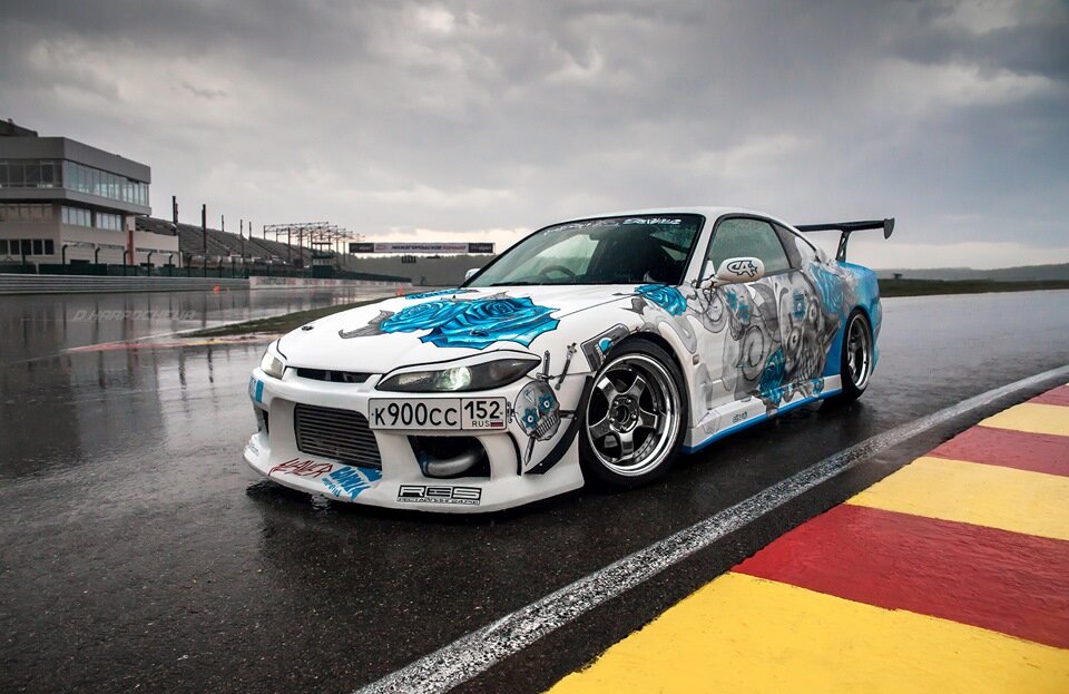 Японские дрифт машины JDM