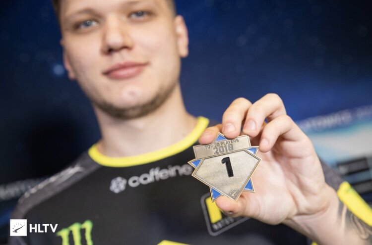 Александр s1mple Костылев - лучший игрок мира за 2018 год по версии hltv.org.