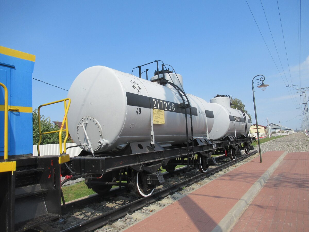 Старотипные цистерны (постройки 1945-1948 г.г.), 04.09.2019