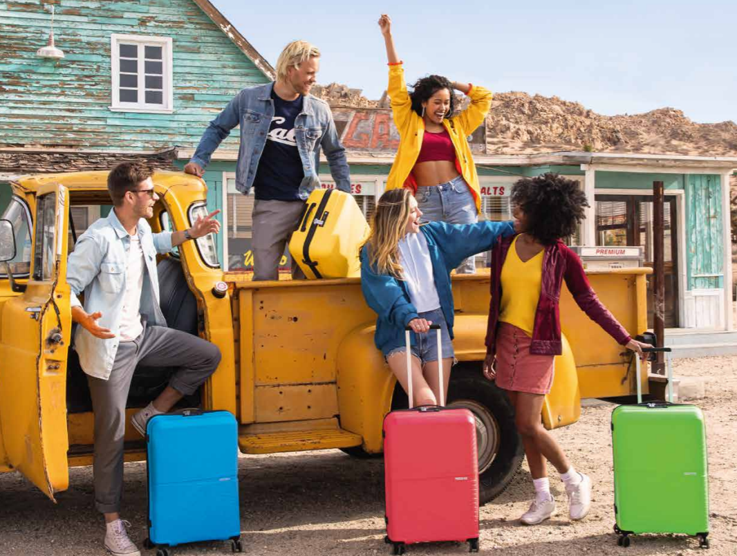 Помимо прочего чемоданы American Tourister - очень современные! Фото из каталога производителя.