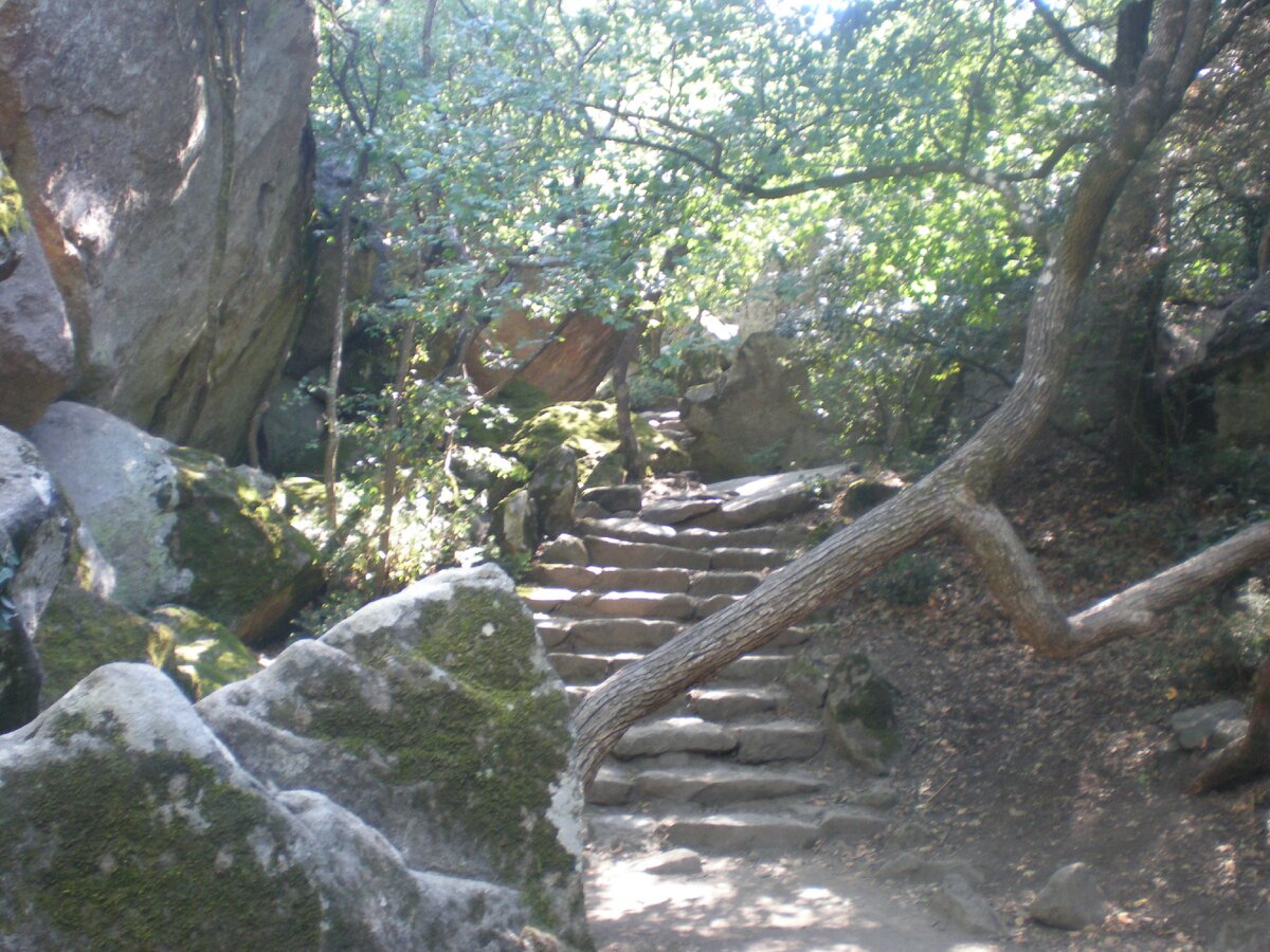 вход в Ущелье гротов (фото автора)