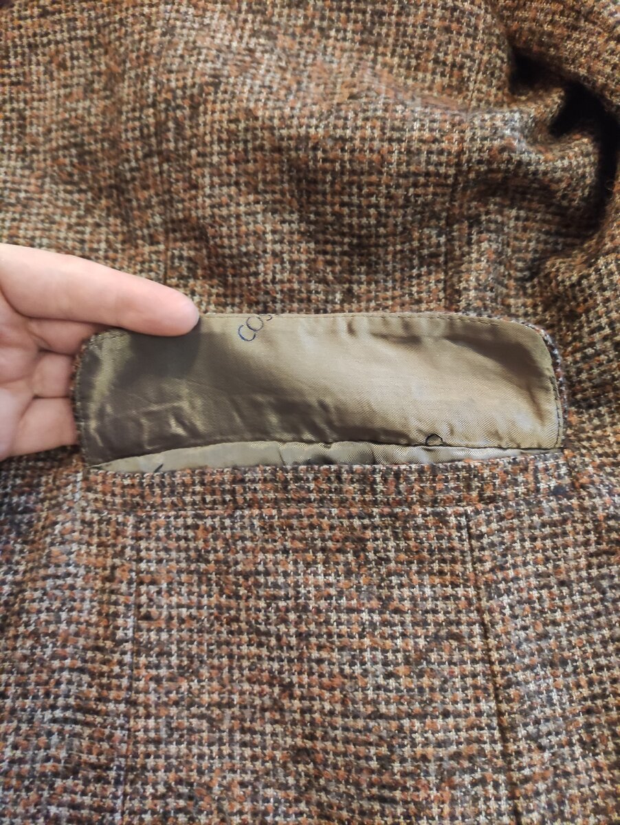 Листайте галерею. 