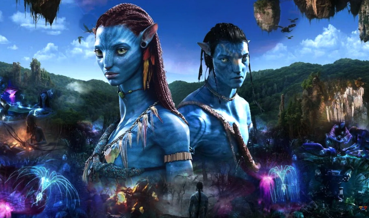 «Аватар» был настоящим визуальным праздником. Сообщения об эксплуатации и колонизации ускользнули от меня в раннем подростковом возрасте, но я помню богатство красок и обширный мир, в который нас познакомил Джеймс Кэмерон . Это самый кассовый фильм в мире, причем вполне заслуженно. Планируется выпустить еще 4 фильма франшизы. И, честно говоря, прошло слишком много времени с тех пор, как мы видели славу Пандоры на экране. Вся франшиза, как никакая другая, имеет глобальную привлекательность. Трехмерная фотография в экзотических местах, идеальная съемка движения, тонкие темы, которые проходят по всему сюжету, замаскированные пышным внешним видом. Они увлекают массы уже десять с лишним лет, и ожидание большего должно скоро закончиться. Во франшизе запланировано 4 продолжения, в этом интервью Джеймс Кэмерон подтвердил, что второй фильм готов, а третий почти готов .
Первоначально Avatar 2 планировалось выпустить еще в 2015 году. Но возникли задержки, из-за которых релиз был перенесен на 2020 год. Рождественский выпуск снова был отложен из-за пандемии. А оставшаяся постпродакшн подтолкнула его к окончательной дате выпуска 22 декабря 2022 года. С выходом « Аватара 2» в 2022 году следующие три фильма будут выходить каждые два года, до 2028 года. Кэмерон обязательно сделает шаг. улучшил свою игру после первого фильма. На него оказывают давление, чтобы показать миру, что успех первого фильма не был случайным. Он обязательно использует все самое лучшее из того, что есть в кинематографе.

Детали сюжета
Следующие четыре фильма разработаны как отдельные фильмы, которые будут объединены в более крупную сюжетную линию. Это если вы один из ста, кто не видел и не слышал о первом фильме. Франшиза исследует новые миры и культуры. А центральной темой следующего фильма, по слухам, станет семья. Эта тема будет продолжена и в других фильмах. У Джейка и Нейтири сейчас 8-летняя дочь, чтобы сбалансировать время между фильмами. Другой темой должен быть конфликт культур, особенно между на'ви и людьми.
Также ходят слухи о появлении совершенно новой океанической культуры или подвида, которые, как сообщается, называются Меткайна. Фотографии Кейт Уинслет, практикующейся в воде, породили слухи о том, что ее персонаж будет членом этого племени. Подводный захват движения был использован впервые в истории кино.
Первый фильм действительно вызвал ожидания зрителей. И последующая шумиха вокруг фильма оставила у людей сожаление, что они его не посмотрели. Шумиха вокруг Avatar 2 действительно есть. Но кинотеатрам, возможно, придется обновить свой арсенал, чтобы в полной мере воплотить в жизнь «Аватар 2». Это будет трудная задача, учитывая, что пандемия затронула этот сектор, но мы должны надеяться на лучшее. Но в одном мы можем быть уверены, что фильмы не будут такими, какими мы когда-либо видели прежде. И что они будут продвигать стандарты современного кинопроизводства на десятилетия вперед.