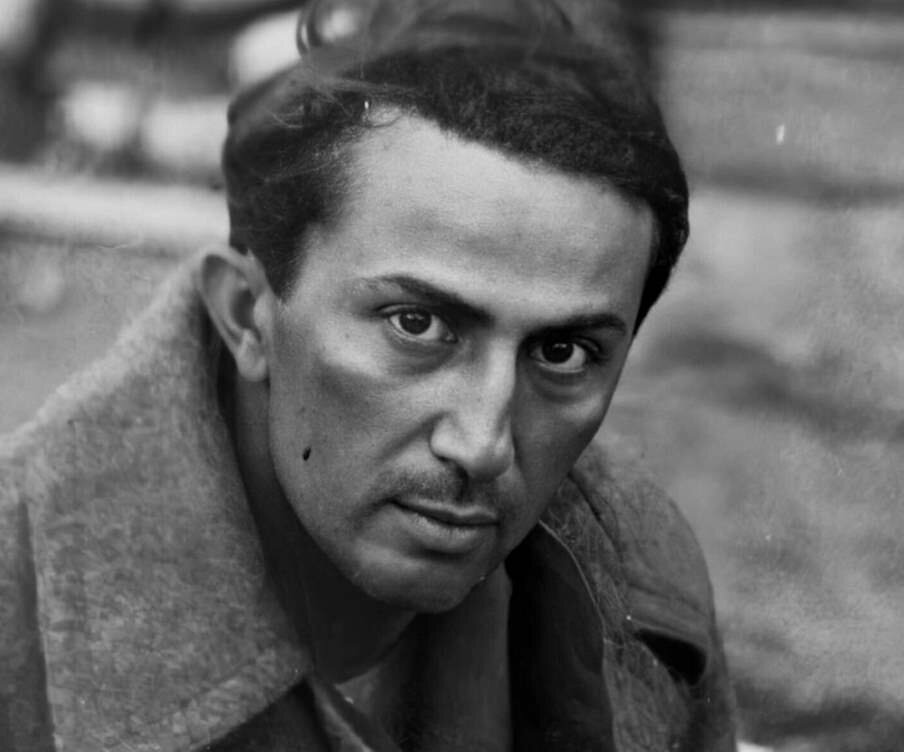 На фото Яков Джугашвили